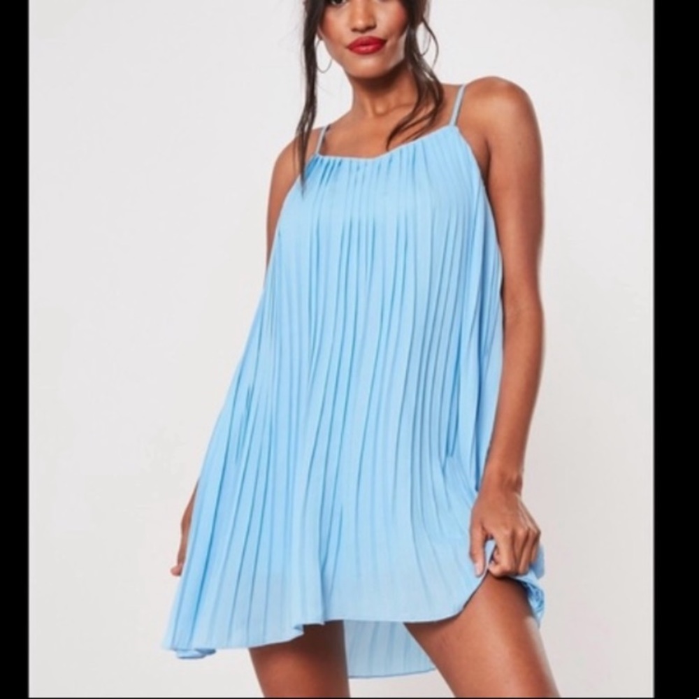 Missguided pleated dress blue swing size 8